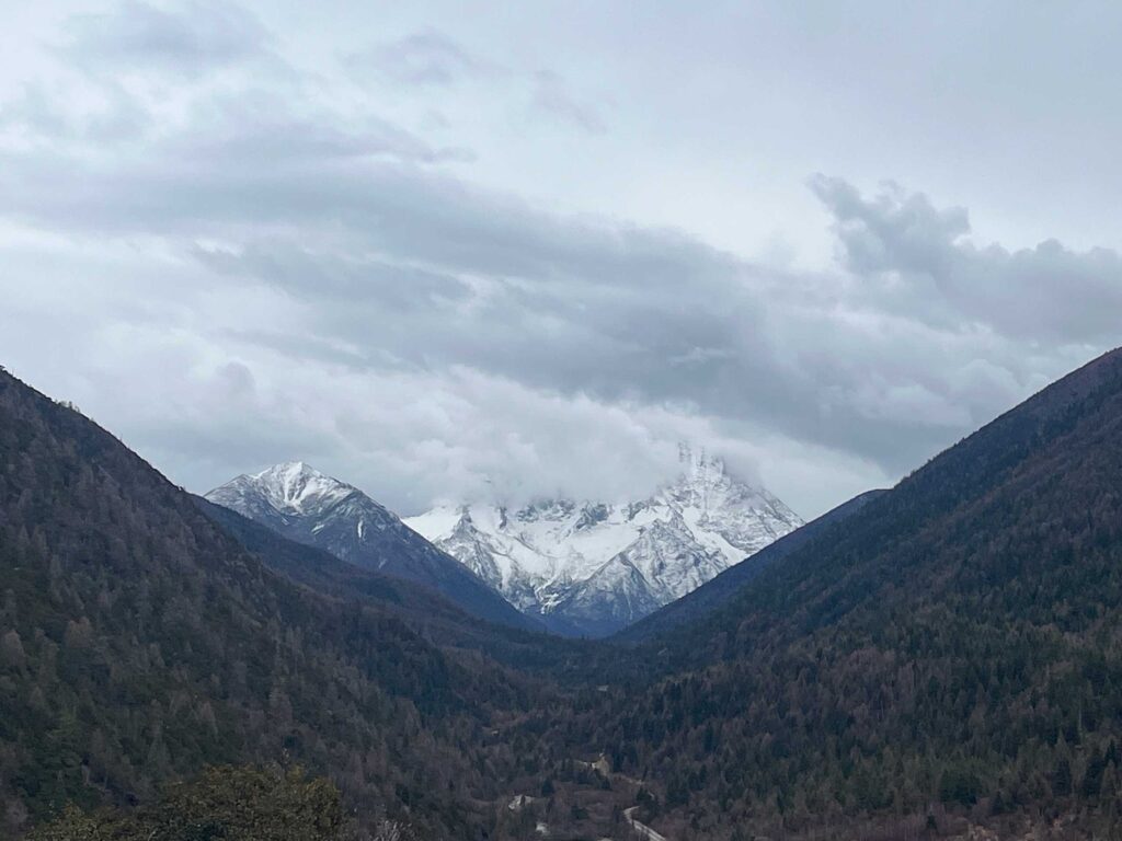 川西之行：这一路看到了四季与山川美景